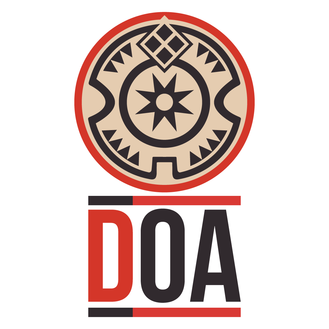 La creación del logo de DOA: Un mensaje revolucionario inspirado en los pictogramas de una tribu originaria